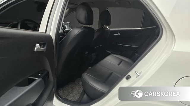 Kia Morning Urban (JA) 2023 Белый из Кореи, фото 3