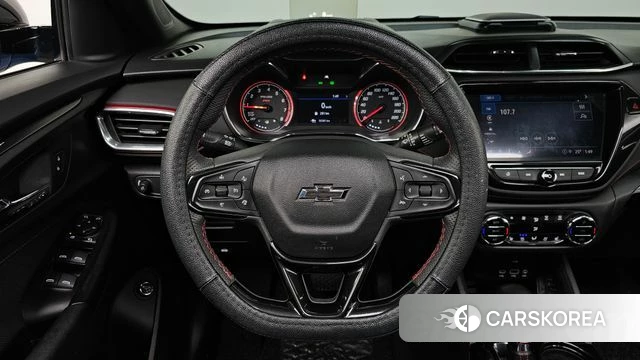 Chevrolet (GM Daewoo) Trailblazer 2023 Небесно-голубой из Кореи, фото 3