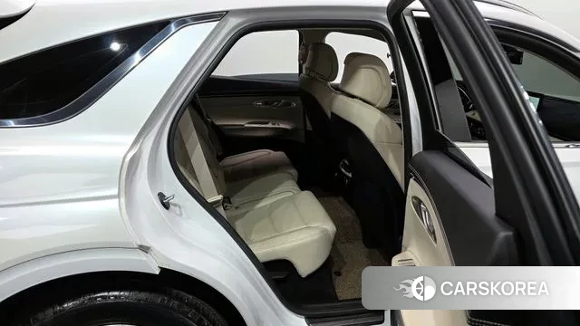 Genesis GV70 2022 Белый из Кореи, фото 3