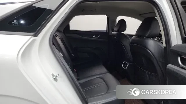 Kia K5 3rd generation 2021 Белый из Кореи, фото 3