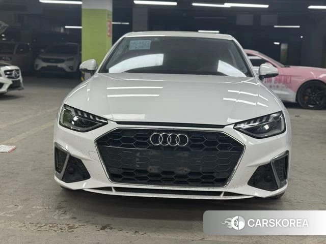Audi A4L 2021 Белый из Китая, фото 3