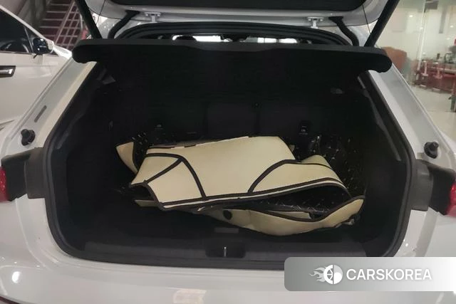 Audi A3 2023 Белый из Китая, фото 3