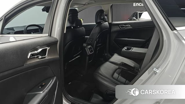 Kia The New Sportage 5th Generation 2025 Серебристо-серый из Кореи, фото 3