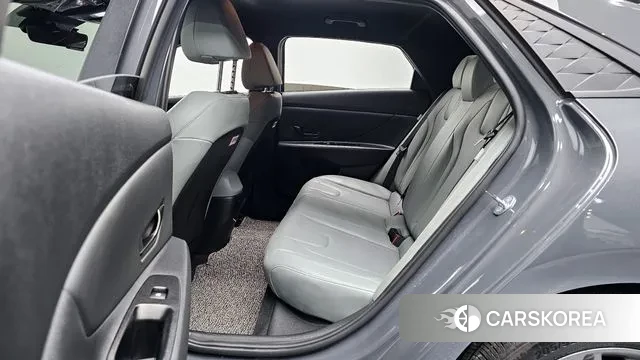 Hyundai The New Avante (CN7) 2023 Серый из Кореи, фото 3