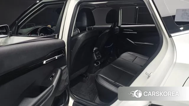 Kia Seltos 2022 Белый из Кореи, фото 3