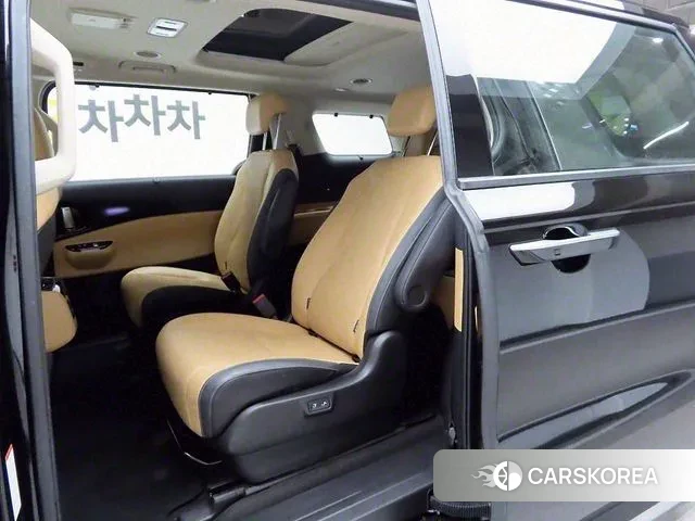 Kia Carnival 4th generation 2022 Черный из Кореи, фото 3