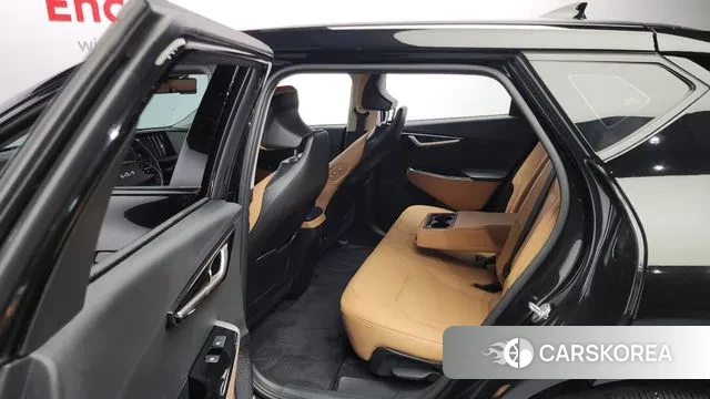 Kia EV6 2022 Черный из Кореи, фото 3