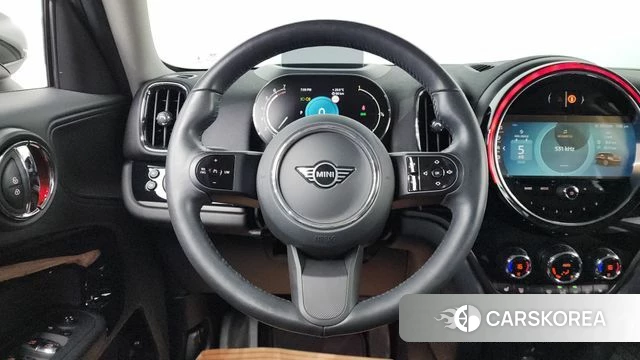 Mini Cooper Countryman 2023 Жемчужный цвет из Кореи, фото 3