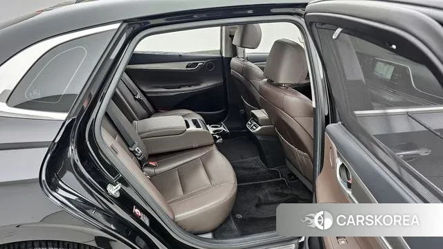 Hyundai The New Grandeur IG Hybrid 2022 Черный из Кореи, фото 3