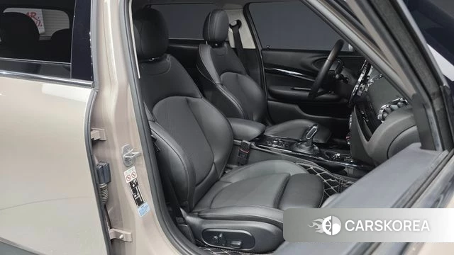 Mini Cooper Clubman 2021 Песочный из Кореи, фото 3