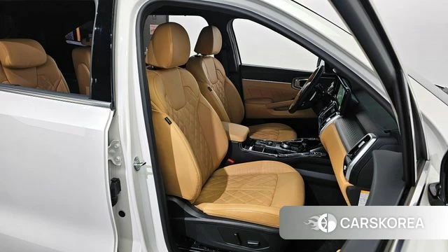 Kia Sorento 4th Generation 2023 Белый из Кореи, фото 3