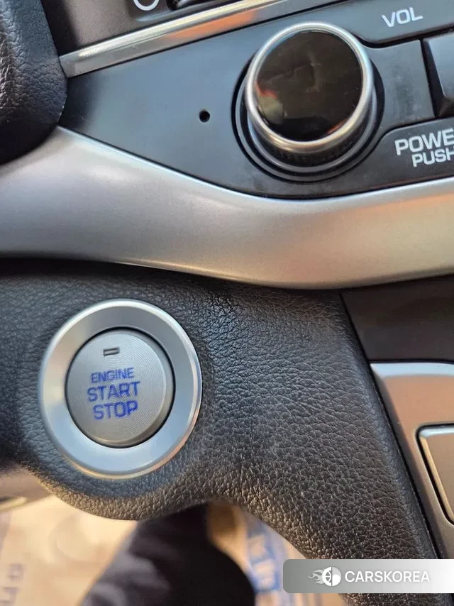 Hyundai Avante AD 2018 Серый из Кореи, фото 3