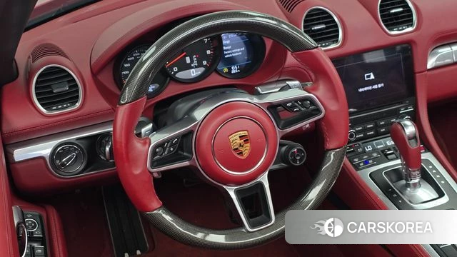 Porsche 718 Boxster 2024 Красный из Кореи, фото 3