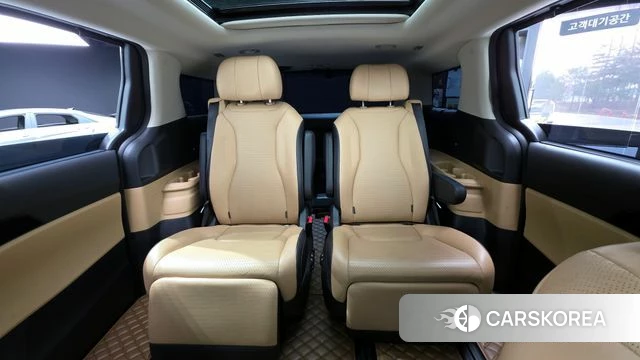 Kia Carnival 4th generation 2023 Черный из Кореи, фото 3