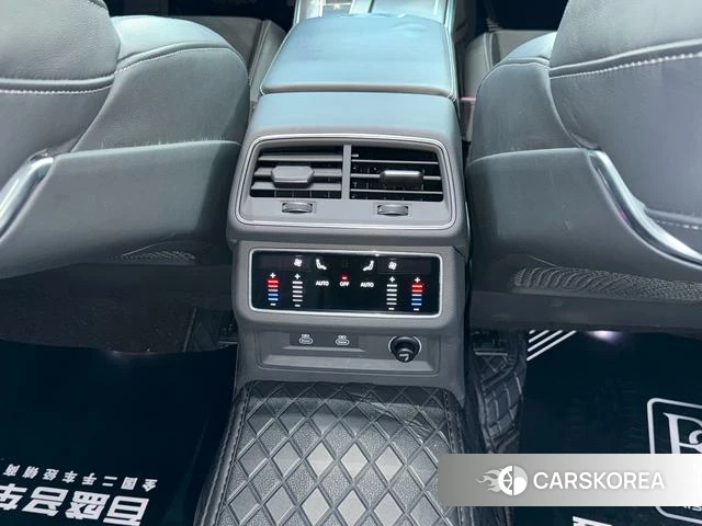 Audi A7L 2024 Черный из Китая, фото 3
