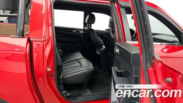 Ssangyong Rexton Sports Cannes 2019 Красный из Кореи, фото 3