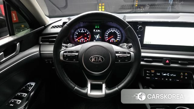 Kia K5 3rd generation 2021 Черный из Кореи, фото 3