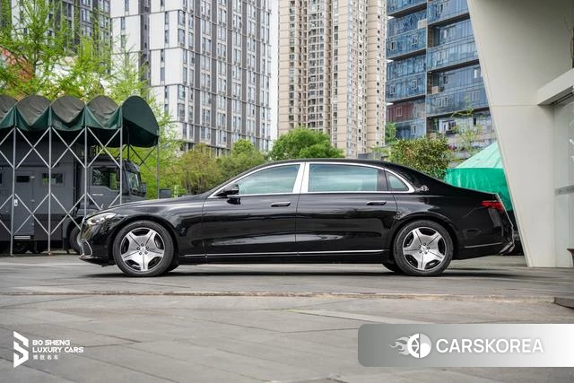 Mercedes-Benz Maybach S-class 2023 Черный из Китая, фото 3
