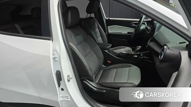 Chevrolet (GM Daewoo) Trax Crossover 2024 Белый из Кореи, фото 3