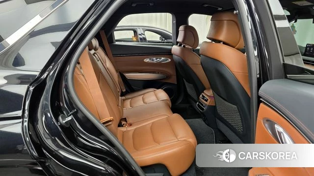 Genesis GV70 2021 Черный из Кореи, фото 3