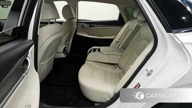 Hyundai The New Grandeur IG Hybrid 2022 Белый из Кореи, фото 3