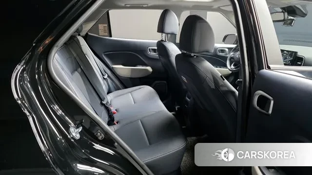 Hyundai Venue 2023 Черный из Кореи, фото 3