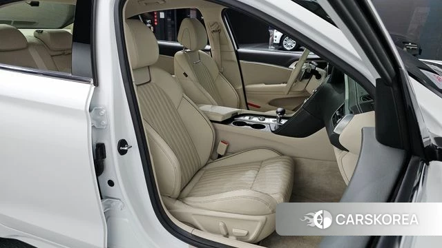 Genesis The New G70 2021 Белый из Кореи, фото 3