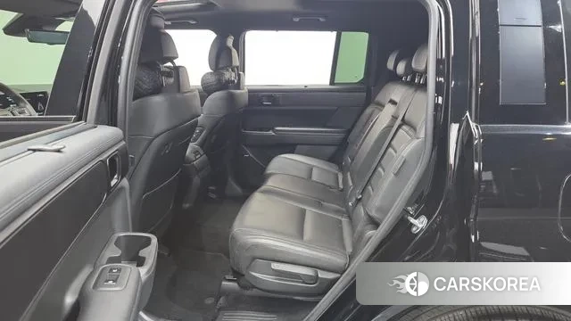 Hyundai Santa Fe (MX5) 2024 Черный из Кореи, фото 3