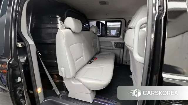 Hyundai The New Grand Starex 2019 Черный из Кореи, фото 3