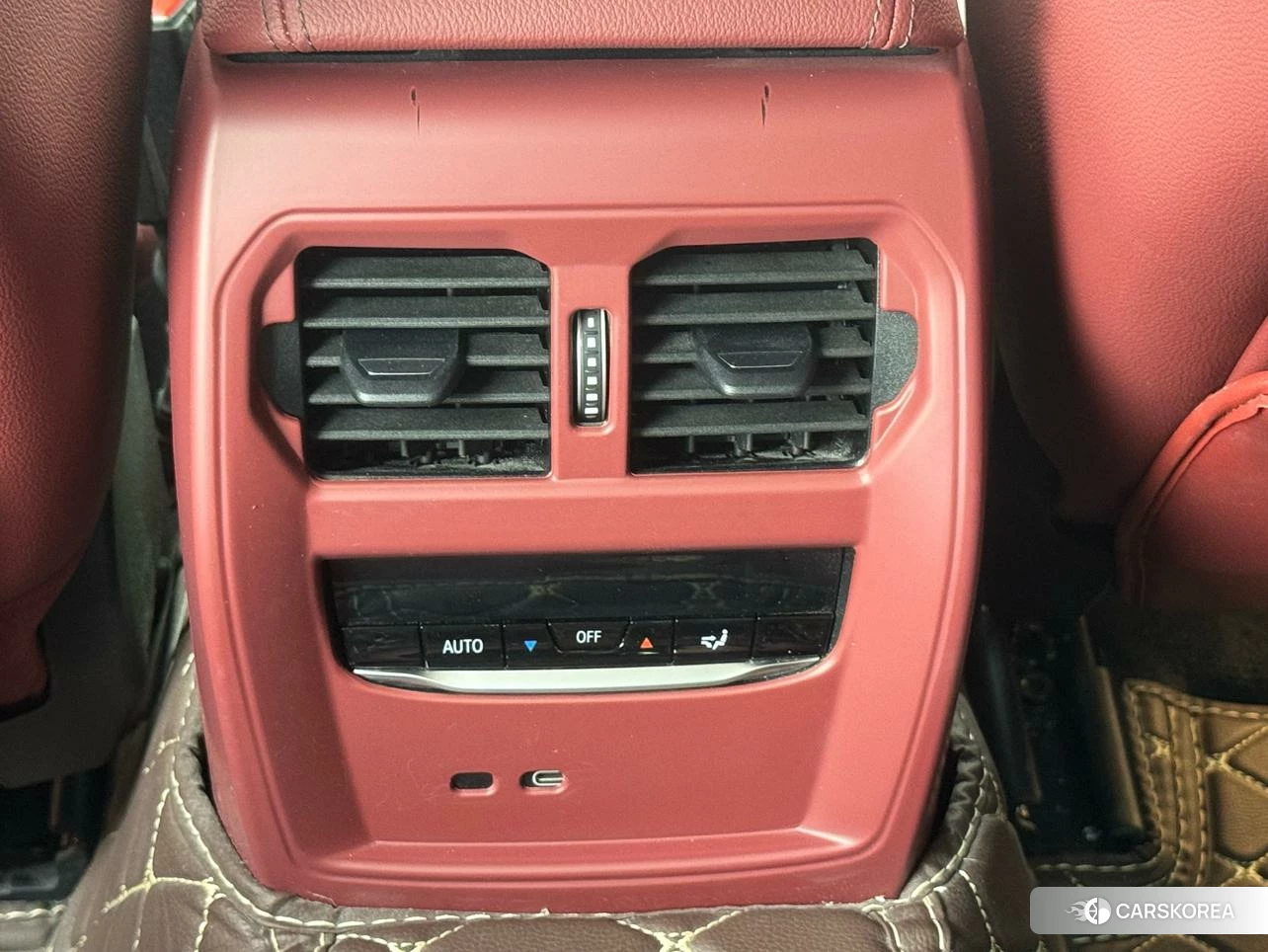 BMW 3 series 2024 Белый из Китая, фото 3