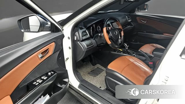 Ssangyong Tivoli Armor 2018 Белый из Кореи, фото 3