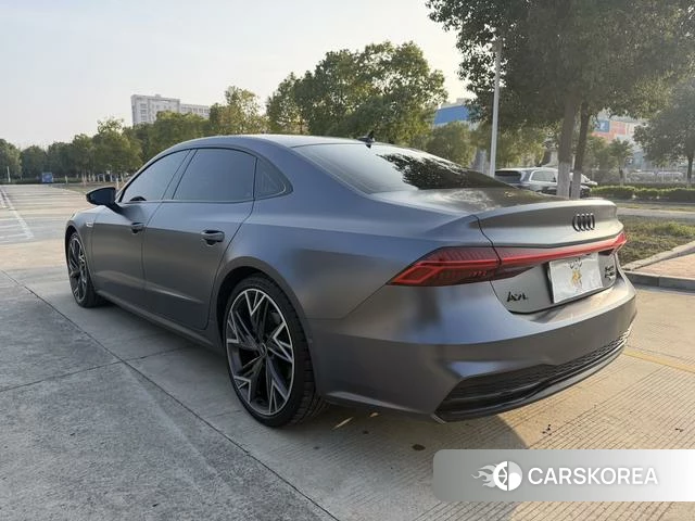 Audi A7L 2023 Темно-серый из Китая, фото 3