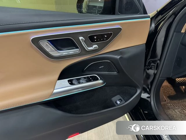 Mercedes-Benz E-class 2024 Черный из Китая, фото 3