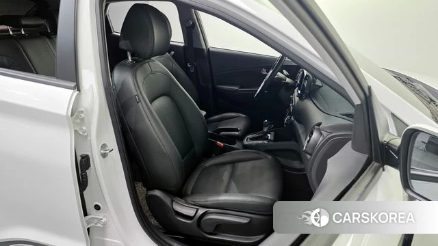 Hyundai The New Kona 2021 Белый из Кореи, фото 3