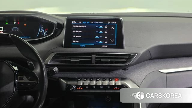 Peugeot 5008 second generation 2018 Серый из Кореи, фото 3