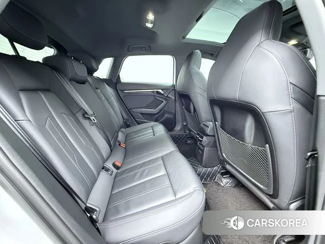 Audi A3 2023 Белый из Китая, фото 3