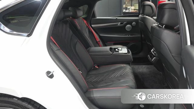 Genesis G80 (RG3) 2024 Белый из Кореи, фото 3