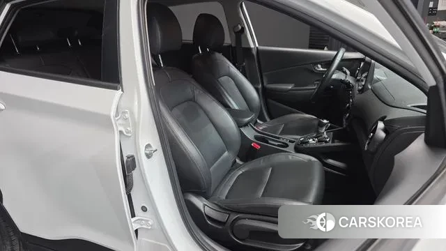 Hyundai The New Kona 2021 Белый из Кореи, фото 3