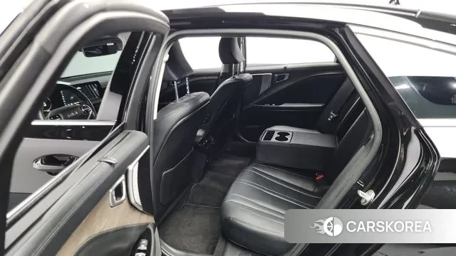 Kia K8 2023 Черный из Кореи, фото 3