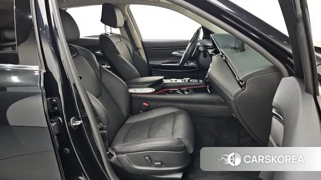 Genesis GV70 2021 Черный из Кореи, фото 3