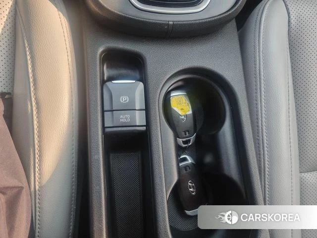 Hyundai The New Kona 2021 Белый из Кореи, фото 3