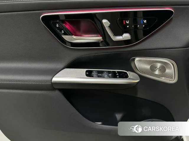 Mercedes-Benz GLC-Class X254 2024 Белый из Кореи, фото 3