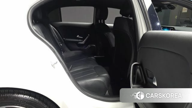 Mercedes-Benz A-Class W177 2021 Белый из Кореи, фото 3