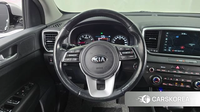 Kia Sportage The Bold 2021 Серебристо-серый из Кореи, фото 3