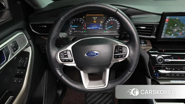 Ford Explorer 6th Generation 2022 Белый из Кореи, фото 3