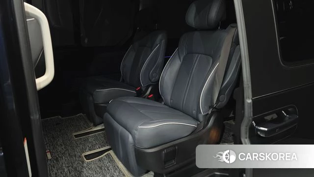 Hyundai Staria 2023 Синий из Кореи, фото 3