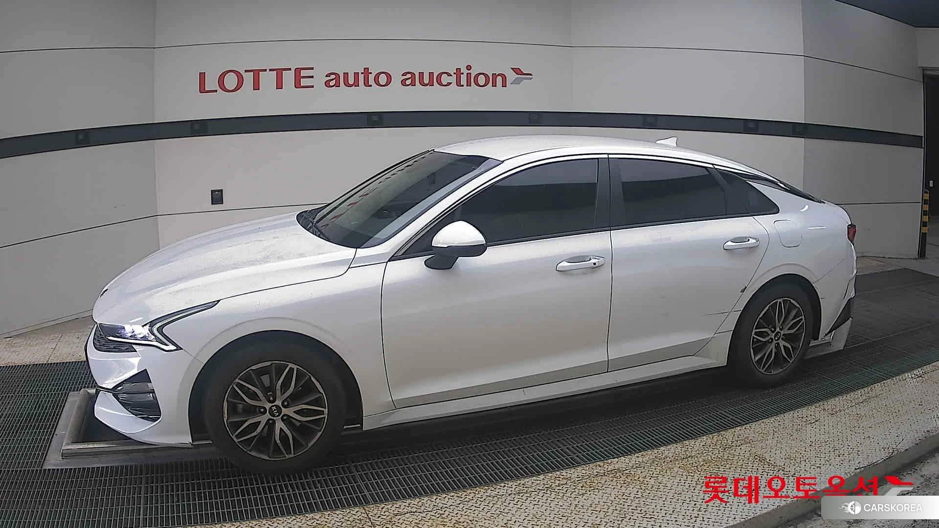 Kia K5 2021 Snow White Pearl (optional) из Кореи, фото 3