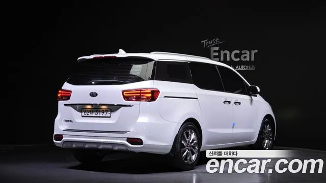 Kia The New Carnival id 2660601 из Кореи 3