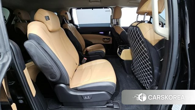 Kia Carnival 4th generation 2023 Черный из Кореи, фото 3