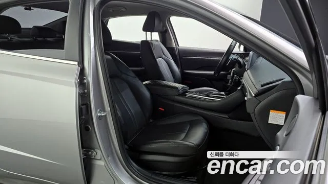 Hyundai Sonata Hybrid (DN8) 2021 Серебряный из Кореи, фото 3